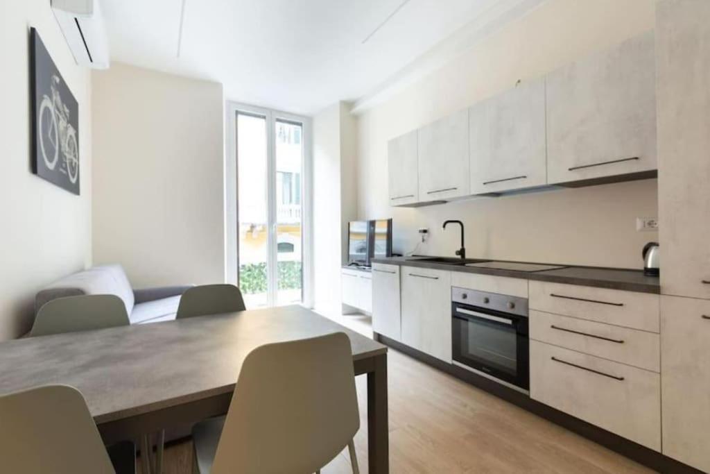 Contempora - Bilocale Castaldi Appartamento Milano