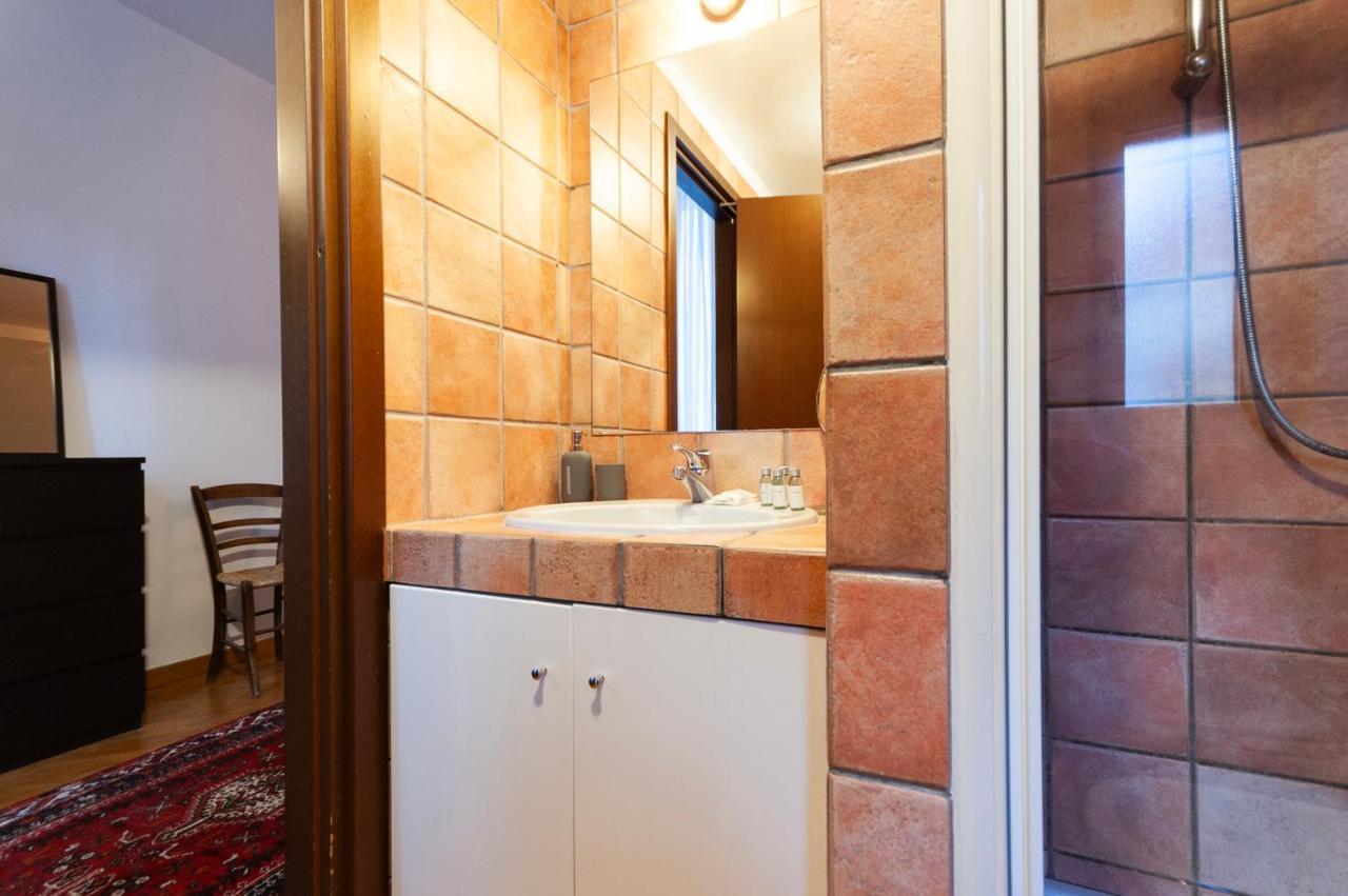 Casa Leonardo Da Vinci - 10 Minuti Dal Duomo Appartement Milaan