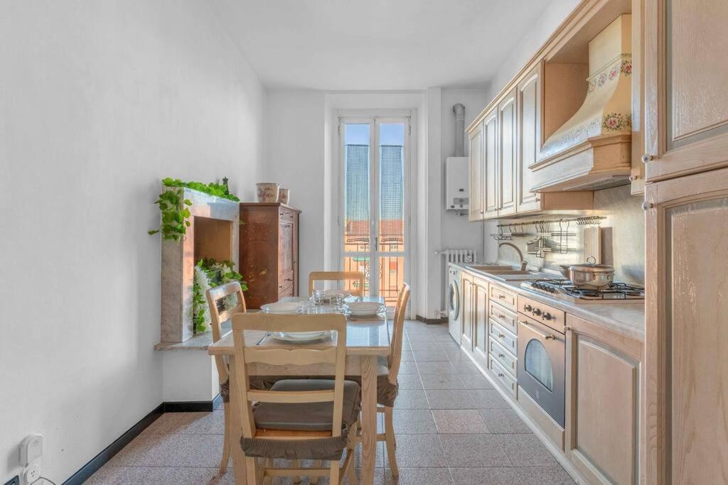Appartamento 15 Min From Duomo Xxl House Near Metro M3 Milano