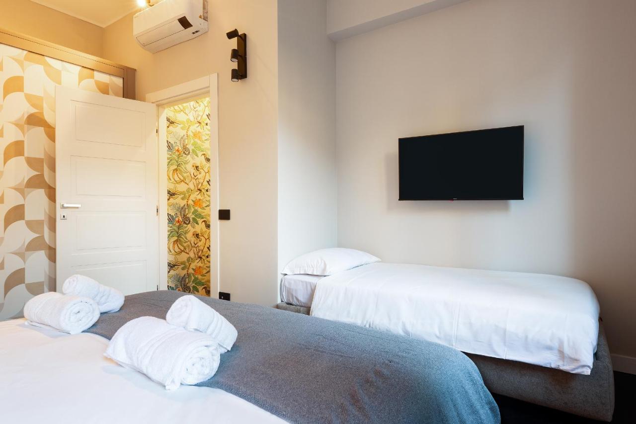 Hl Luxury - Duomo, Galleria Unione 5 * Milano