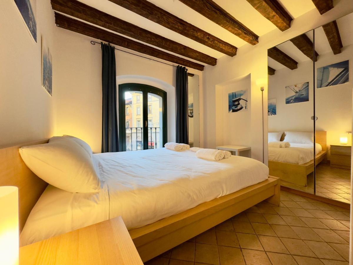 Sensational Navigli Apartment Milan
