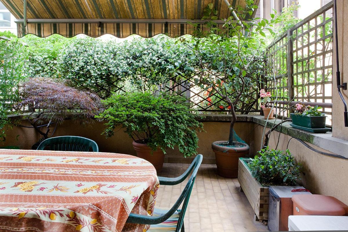 Apartment With Terrace In Milan