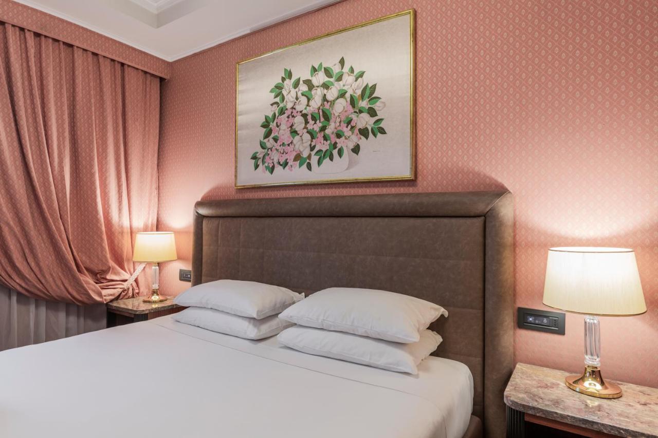 Hotel Doria Grand Milan