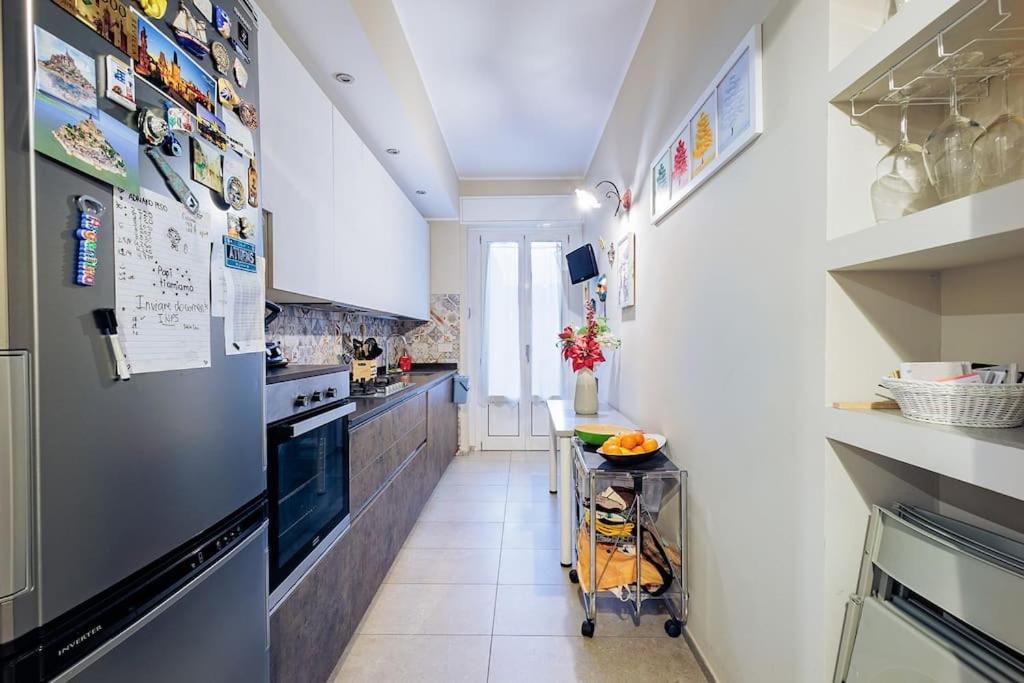 Stylish And Perfect Place For Families And Friends Milaan
