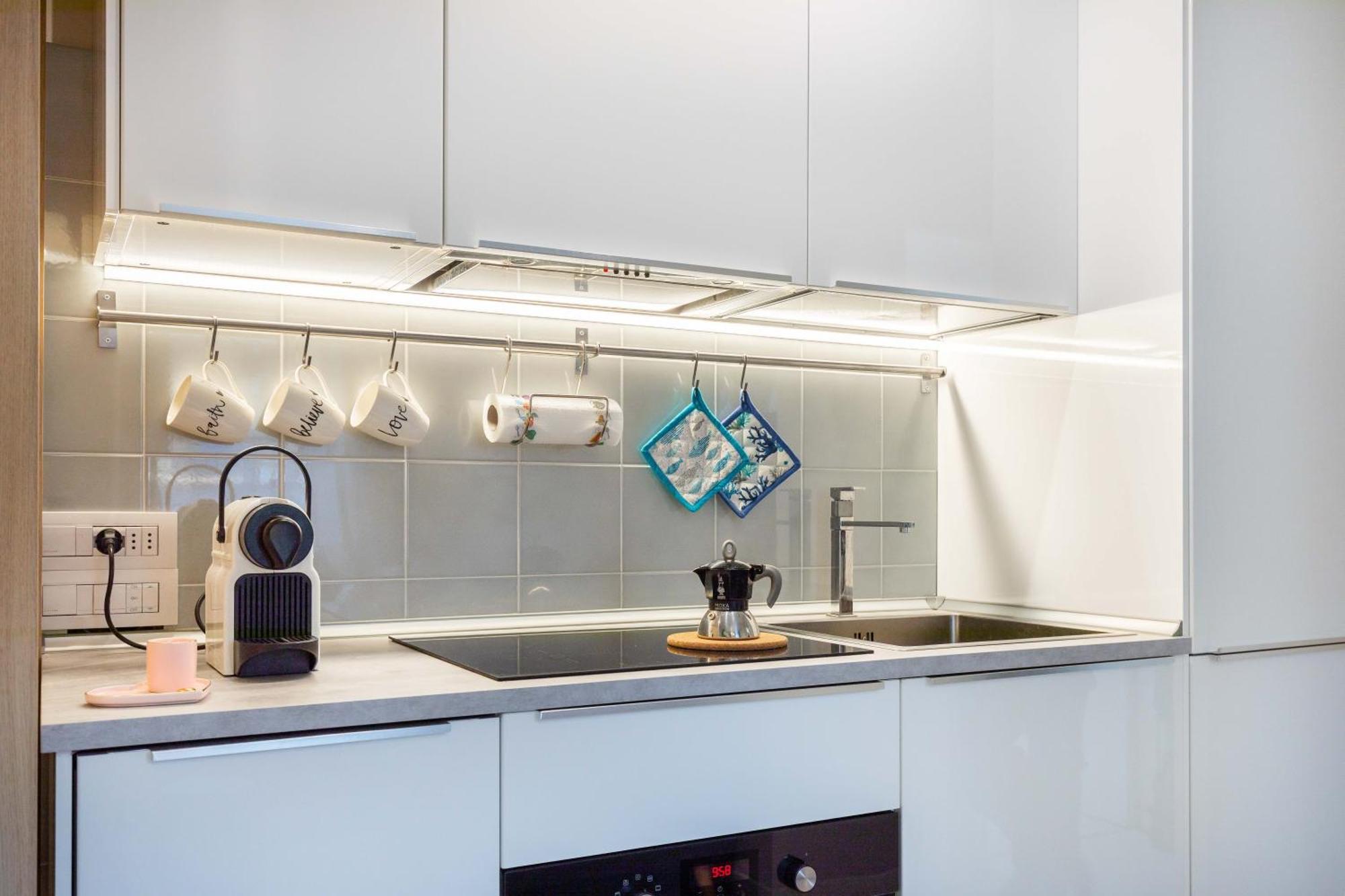 Appartement Luxury - Free Private - Parking Maestri Campionesi 16 *