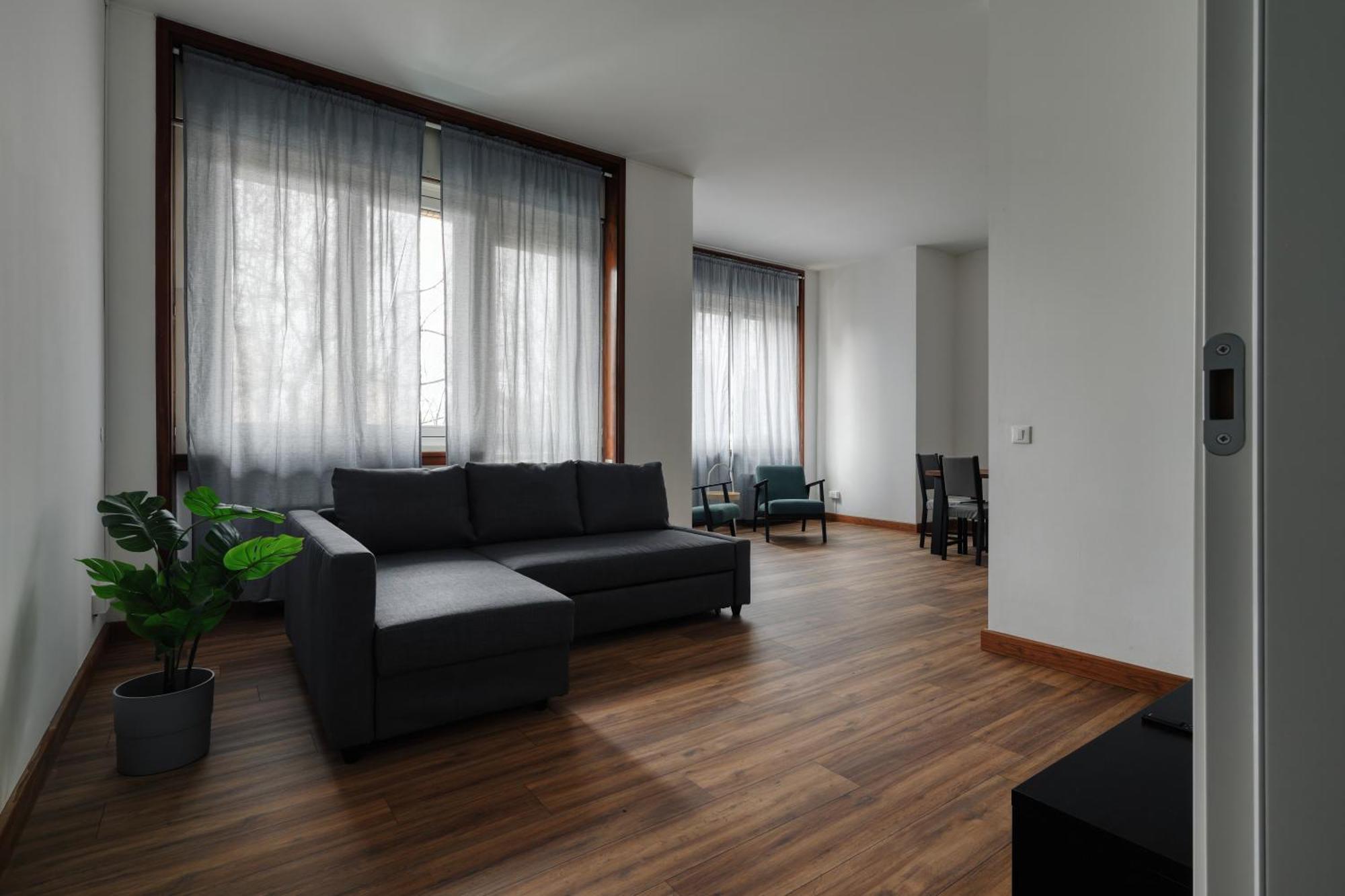 Joivy Chic 3-bed Flat Near Colonne Di San Lorenzo *