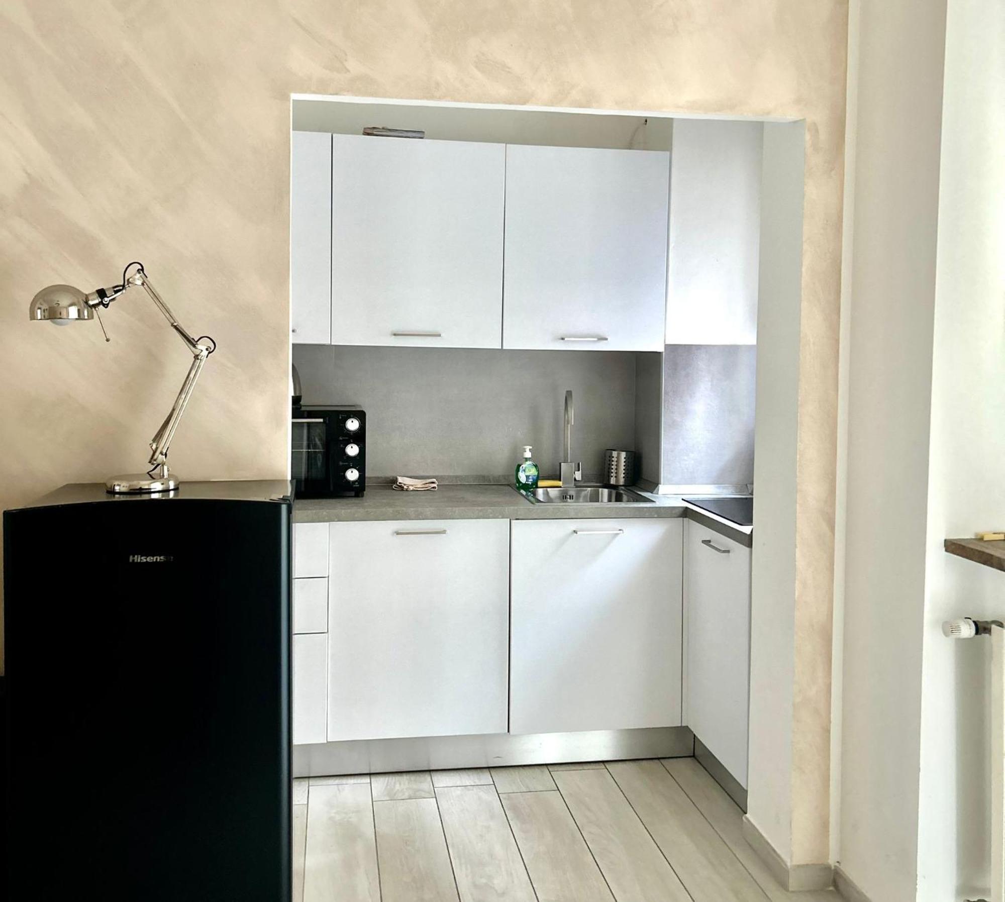 Lovely 2 With Small Garden Apartment