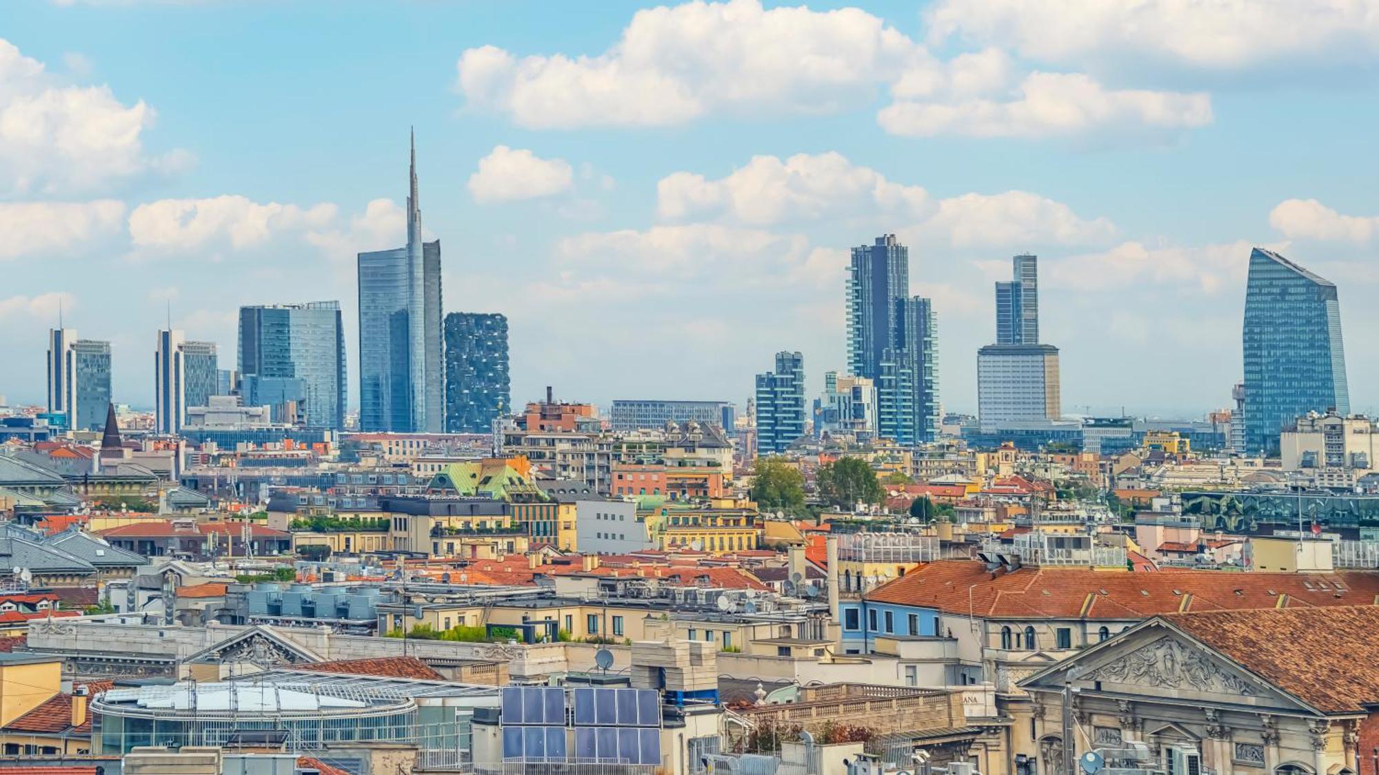 Duomo-linate Loft Free Parking Con Tv 50 E Wi-fi * Milan