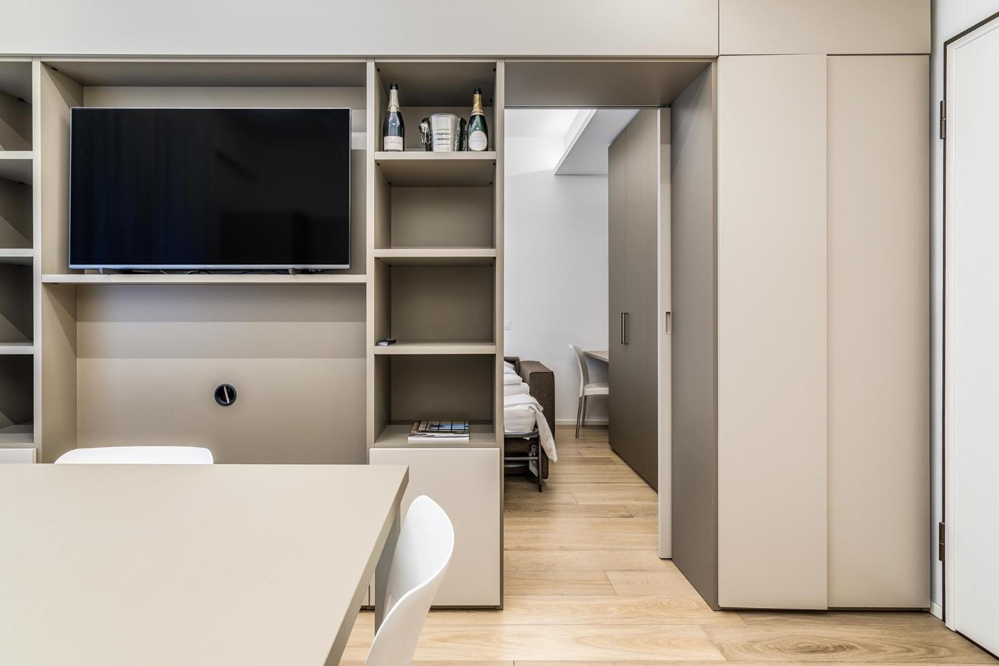 Appartamento Via Tadino- Centrale 2pax Wi-fi *