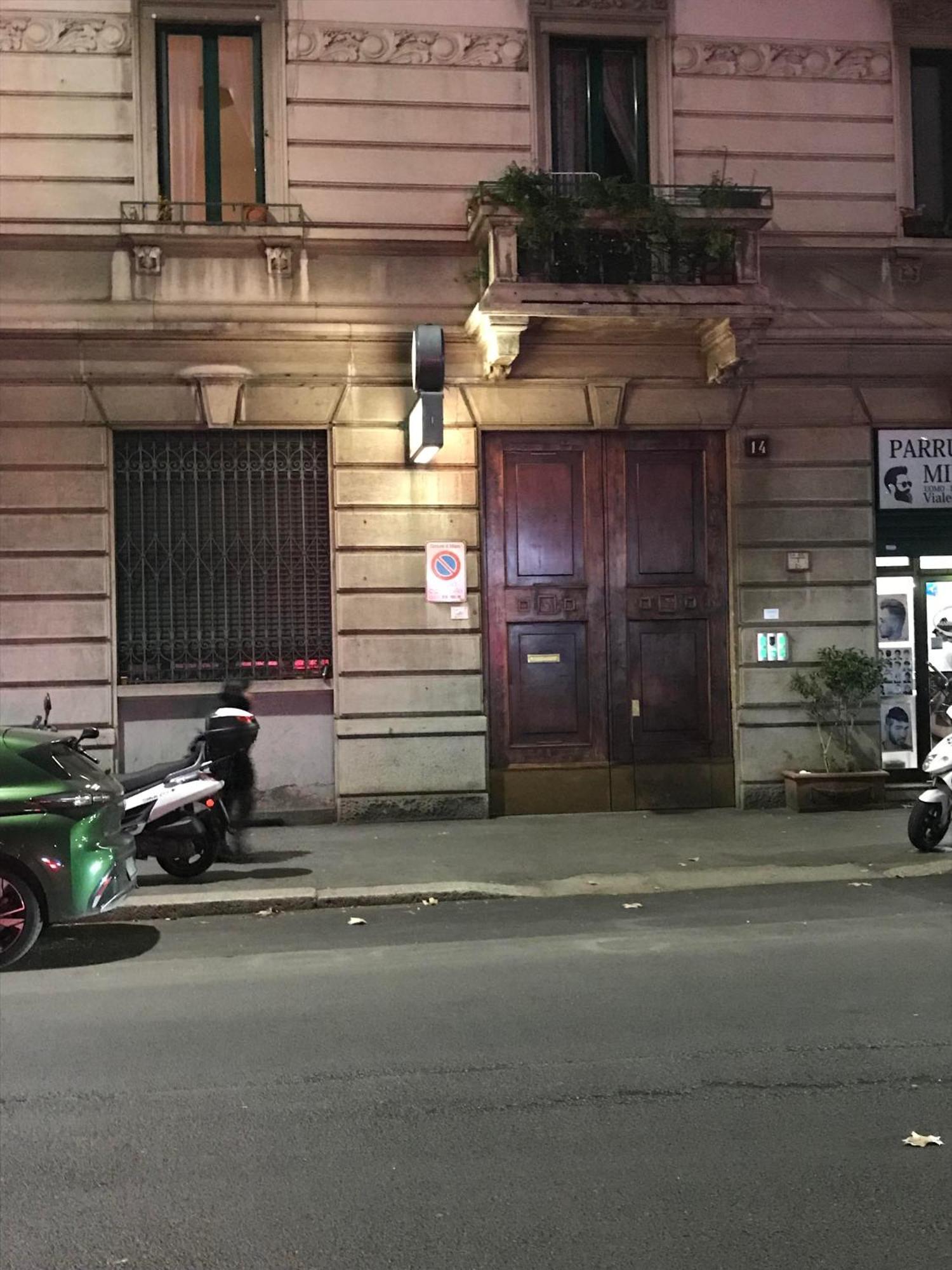 Appartement The House Of Dandelions - Duomo In 15min By Metro M3 Milaan