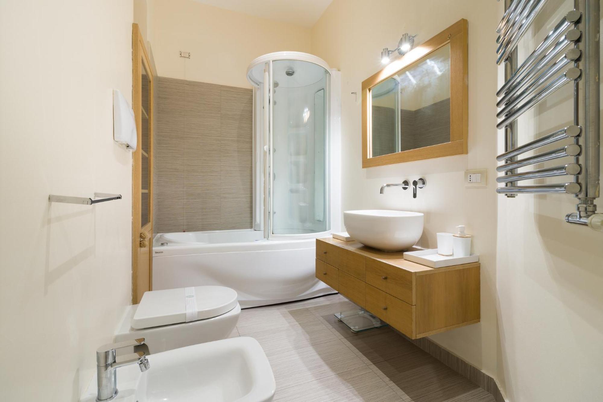 Apartment Splendido Con 2 Da Letto *