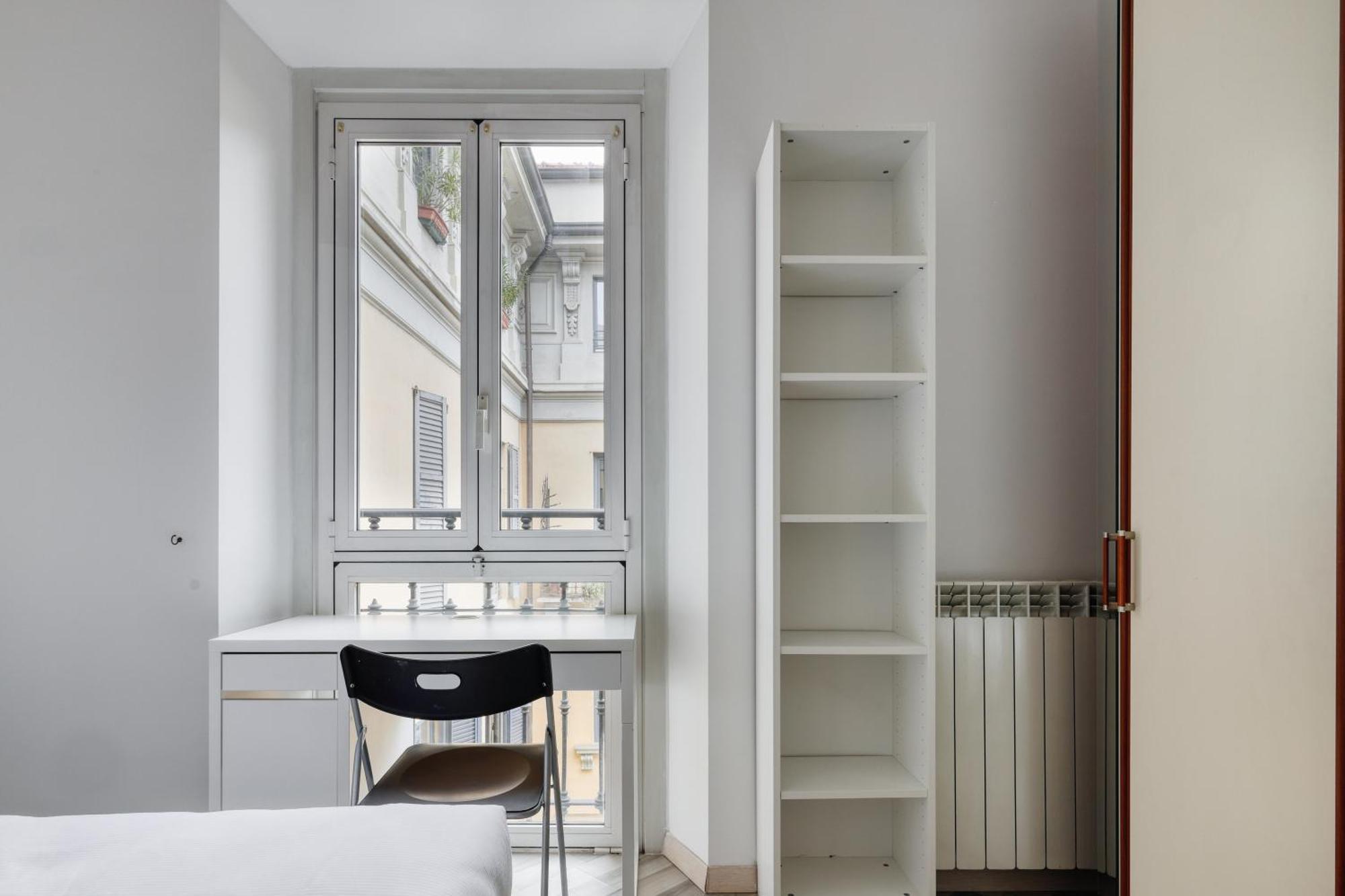 Joivy Stylish 2-bed Flat, Easy Access To Centre * Milaan