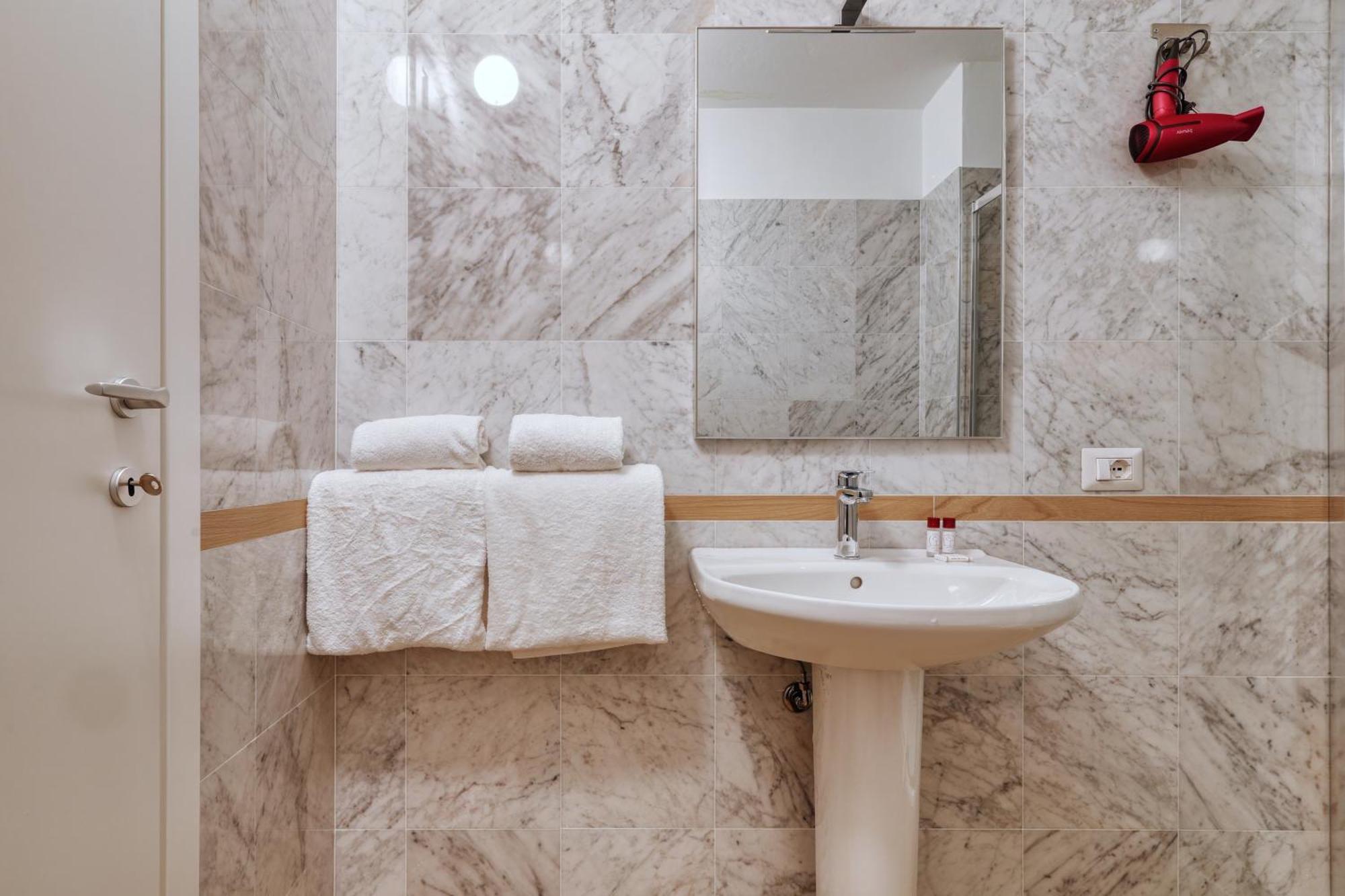 Lejlighed Joivy Chic 3-bed Flat Near Colonne Di San Lorenzo *