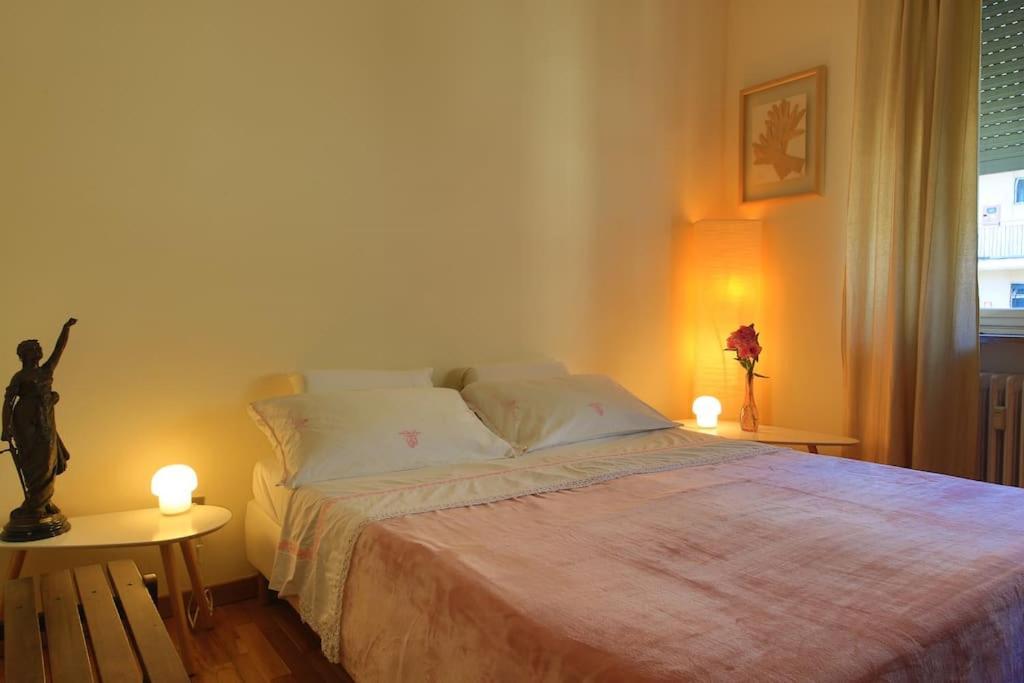 Apartment Romantico Attico Con Terrazzo In Centro Milan