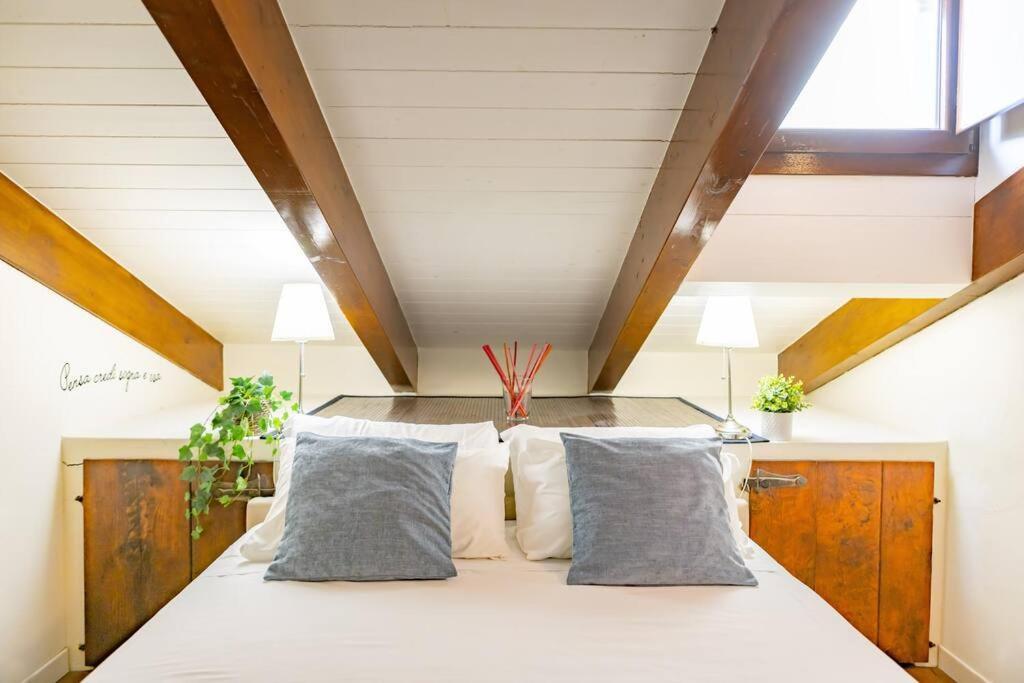Appartement Canonica Attic Milaan