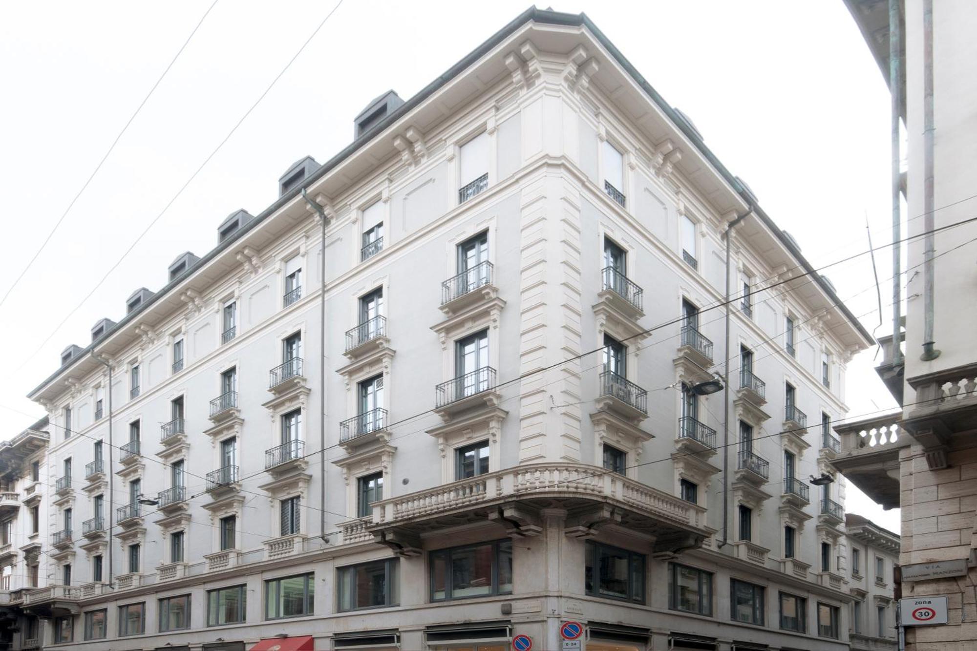 Fifty Eight Montenapoleone Two Bedrooms Milano