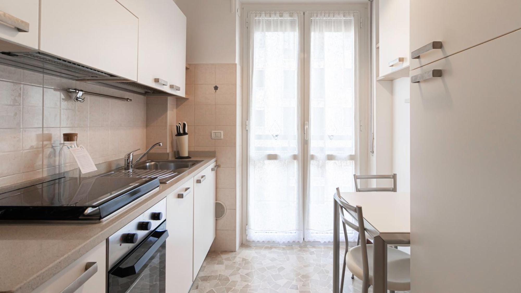 Italianway - Martinetti 21 B * Milano