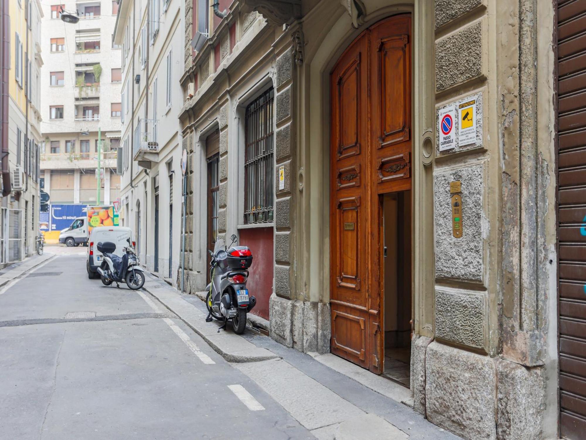 The Best Rent - Spacious One-bedroom Near The Columns Of San Lorenzo Apartment Mailand
