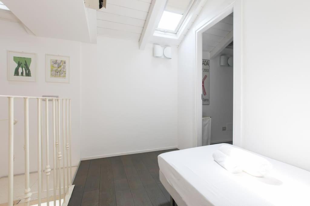 Hacca Collection - Open Space In Porta Ticinese *
