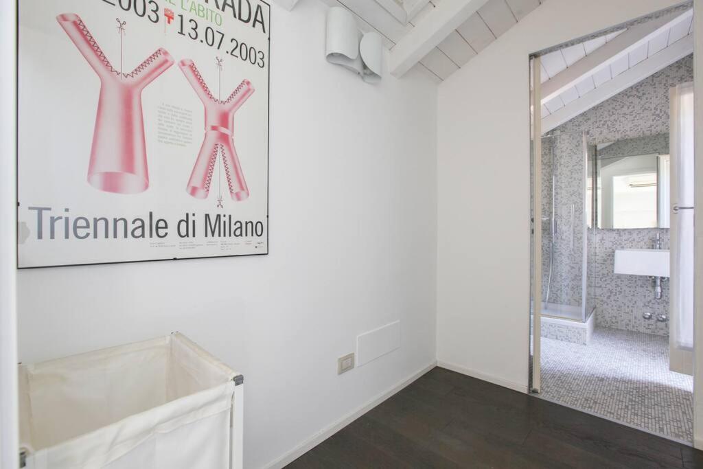 Hacca Collection - Open Space In Porta Ticinese Milaan