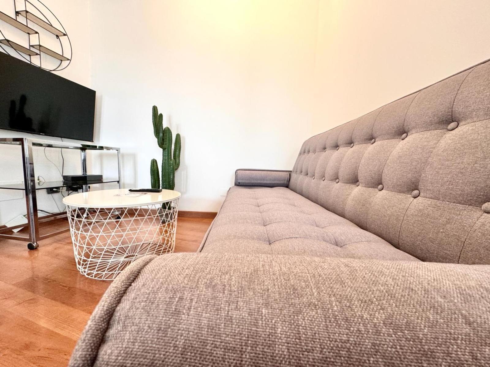 Comecasa 2 Bedrooms 450mt From Duomo * Milano