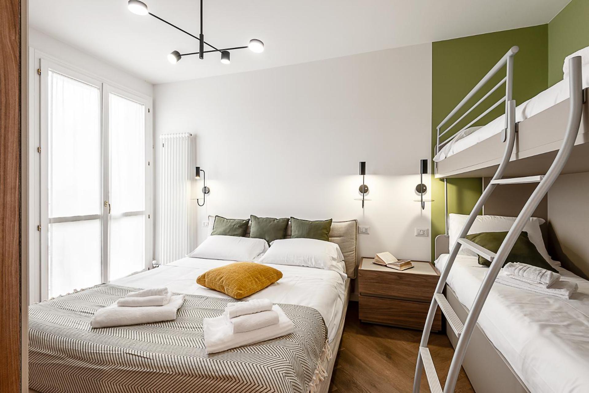 Stayeasy Argelati40 - Penthouse With 2 Bedrooms, 2 Bathrooms And Terrace - Navigli