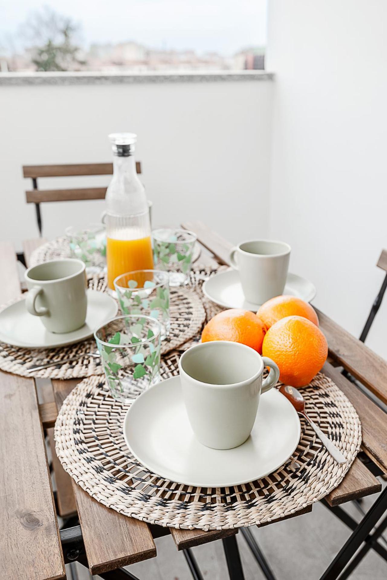 Stayeasy Argelati40 - Penthouse With 2 Bedrooms, 2 Bathrooms And Terrace - Navigli Apartment Milan