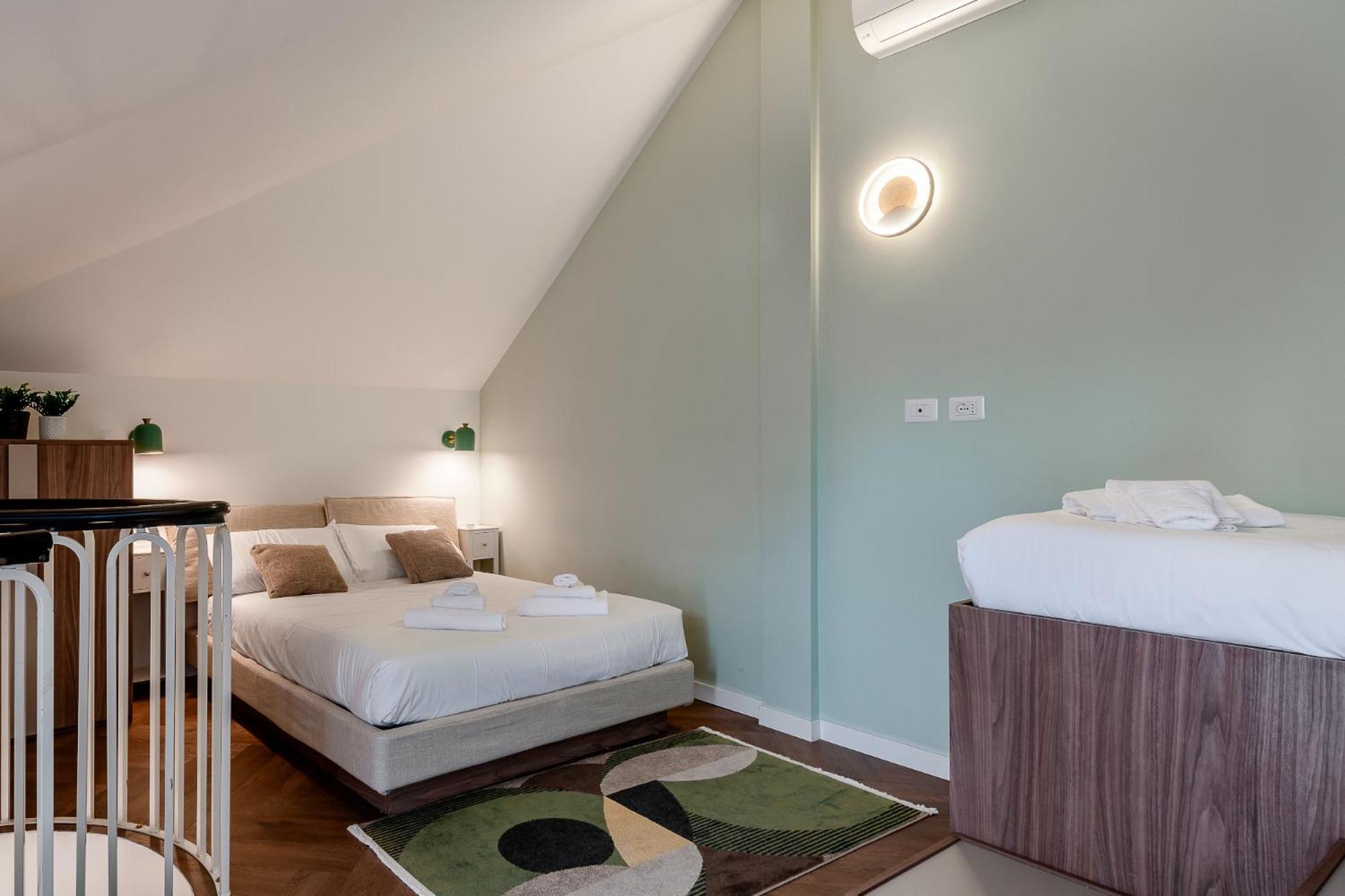Apartment Stayeasy Argelati40 - Penthouse With 2 Bedrooms, 2 Bathrooms And Terrace - Navigli *