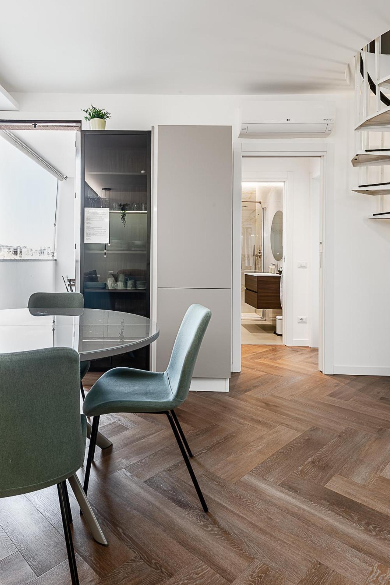 Apartment Stayeasy Argelati40 - Penthouse With 2 Bedrooms, 2 Bathrooms And Terrace - Navigli Milan