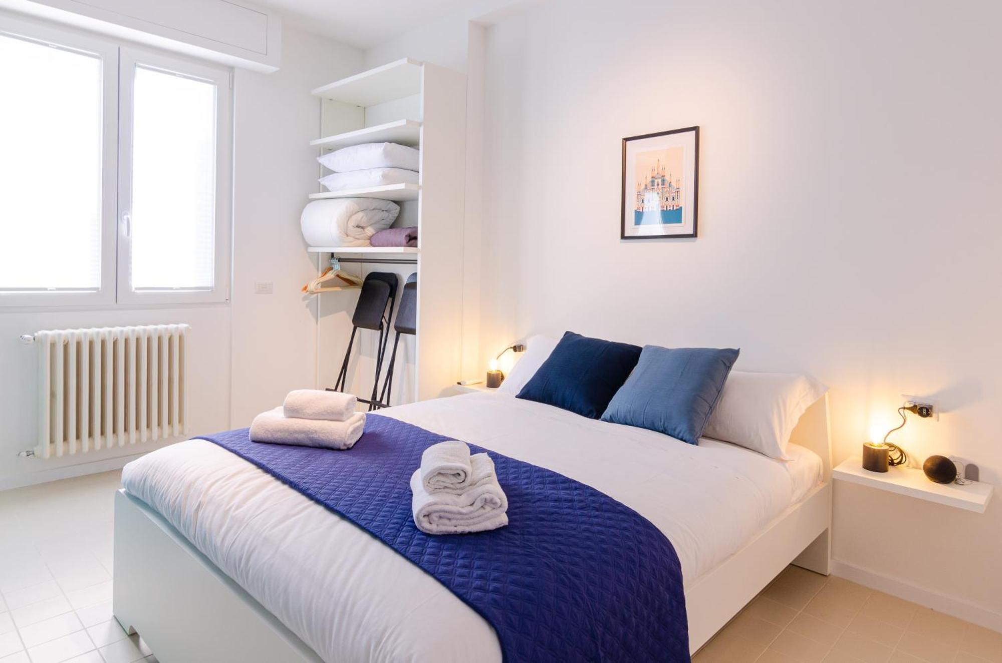 San Siro Blue Flat Milano