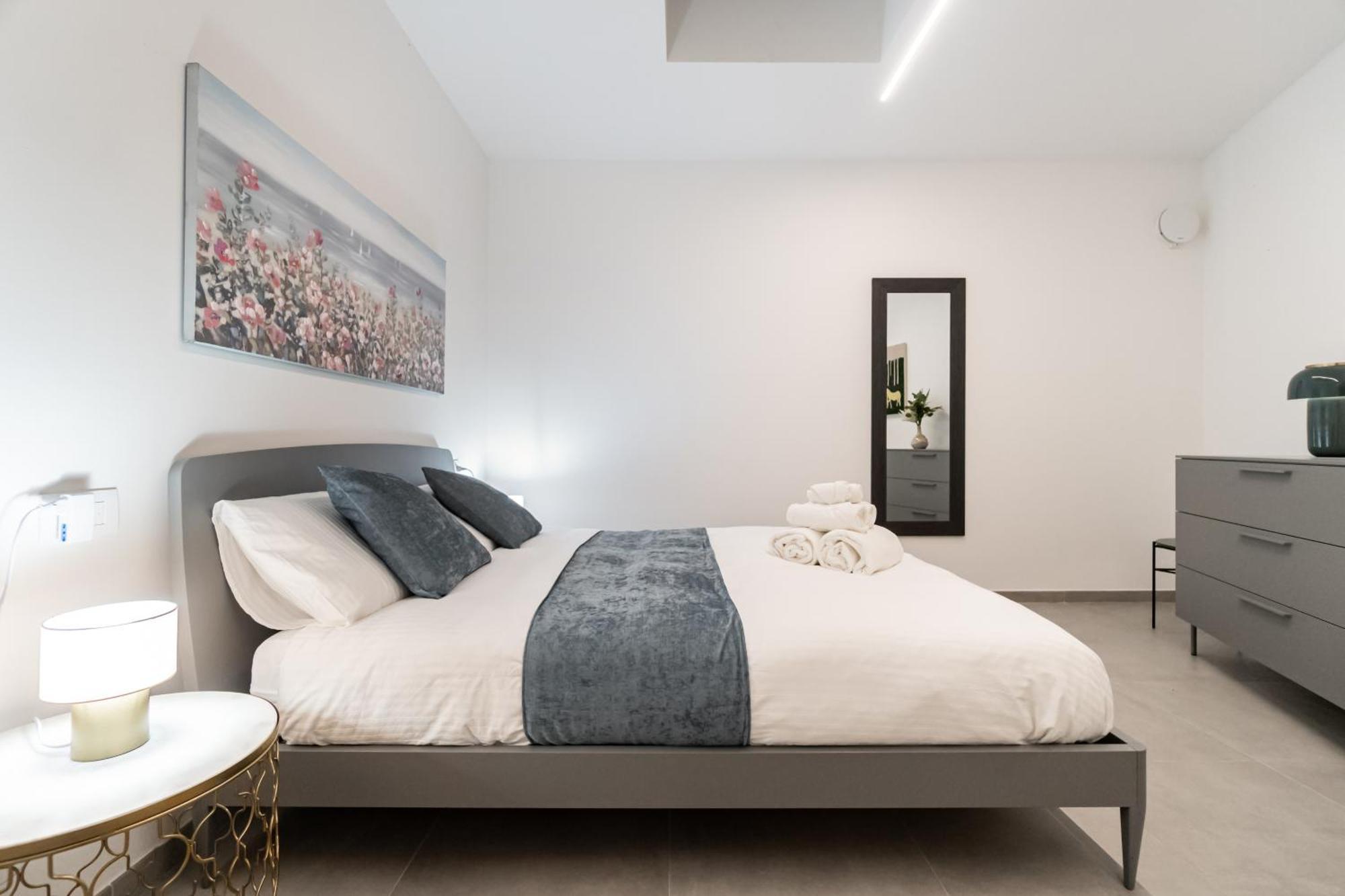 Urban Garden Lofts By Blue Velvet Livings Apartment
