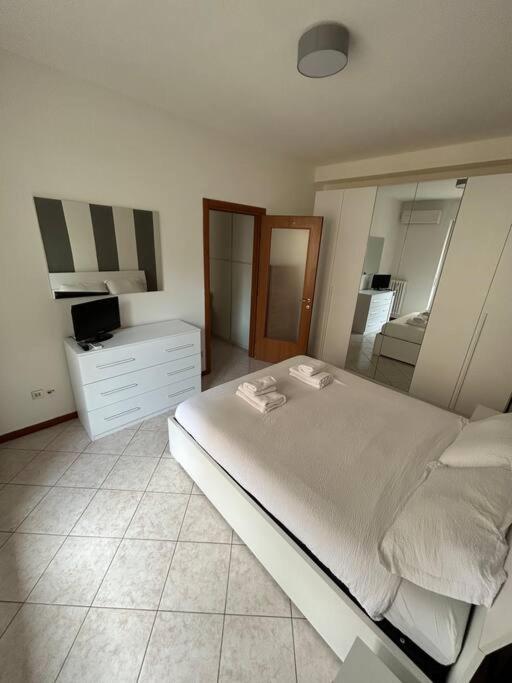 Appartement Cozy San Siro - Fiera Milaan
