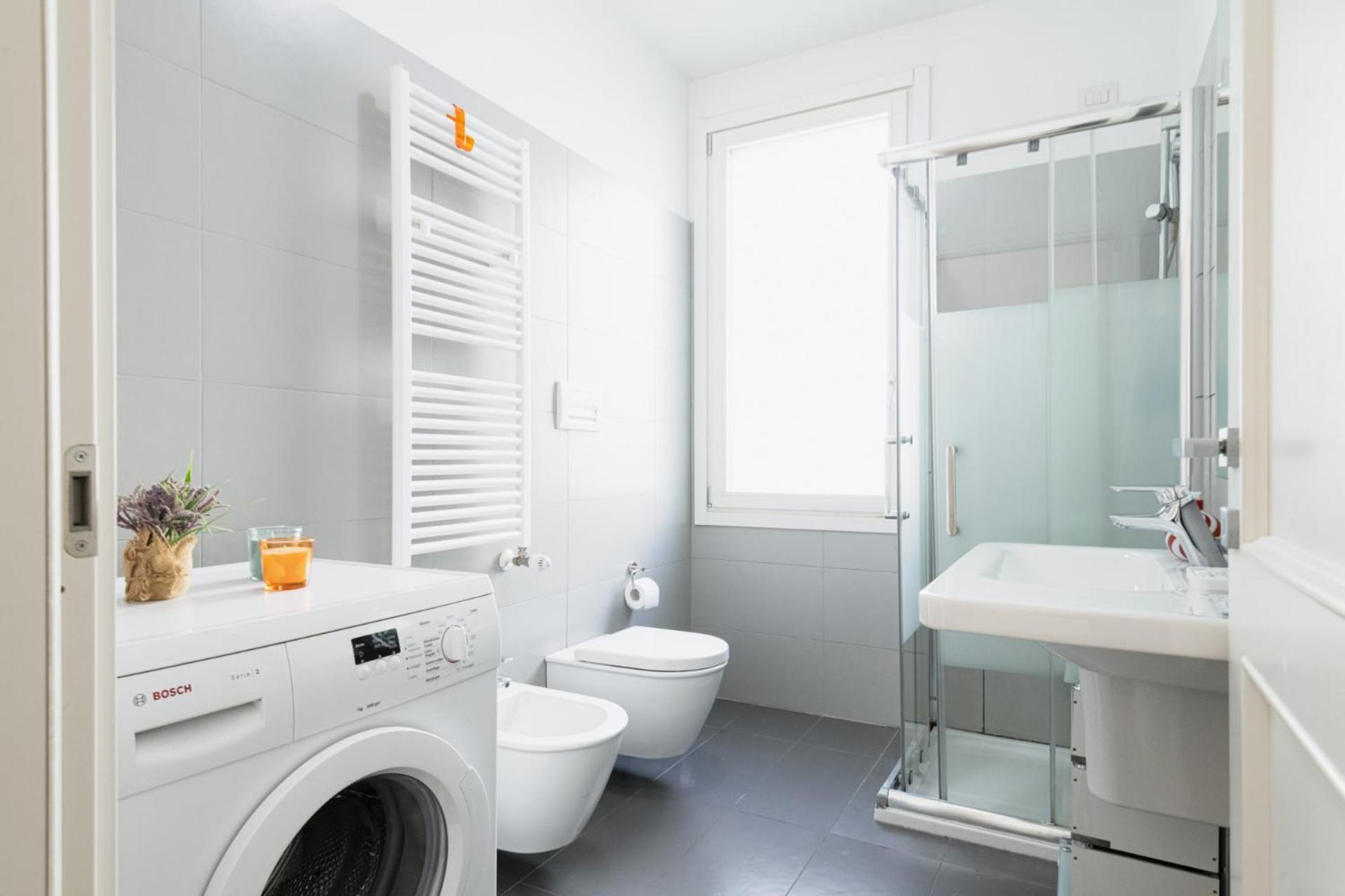 Easylife - Stile E Comfort Sui Navigli