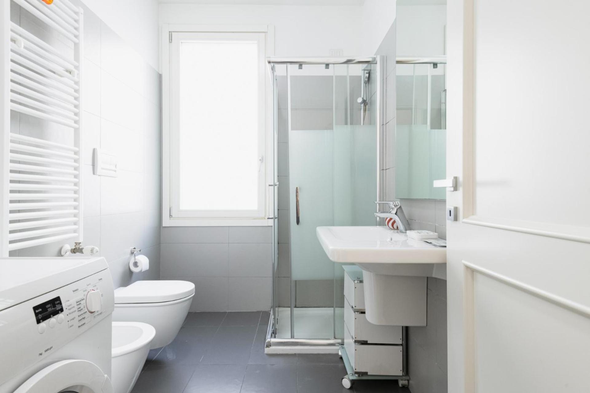 Easylife - Stile E Comfort Sui Navigli *