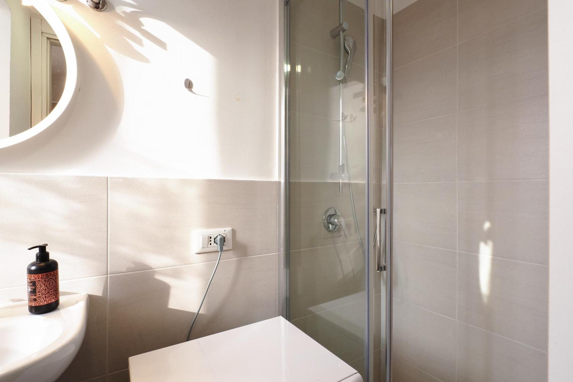 Apartment Primopiano - Meda 51 Milan
