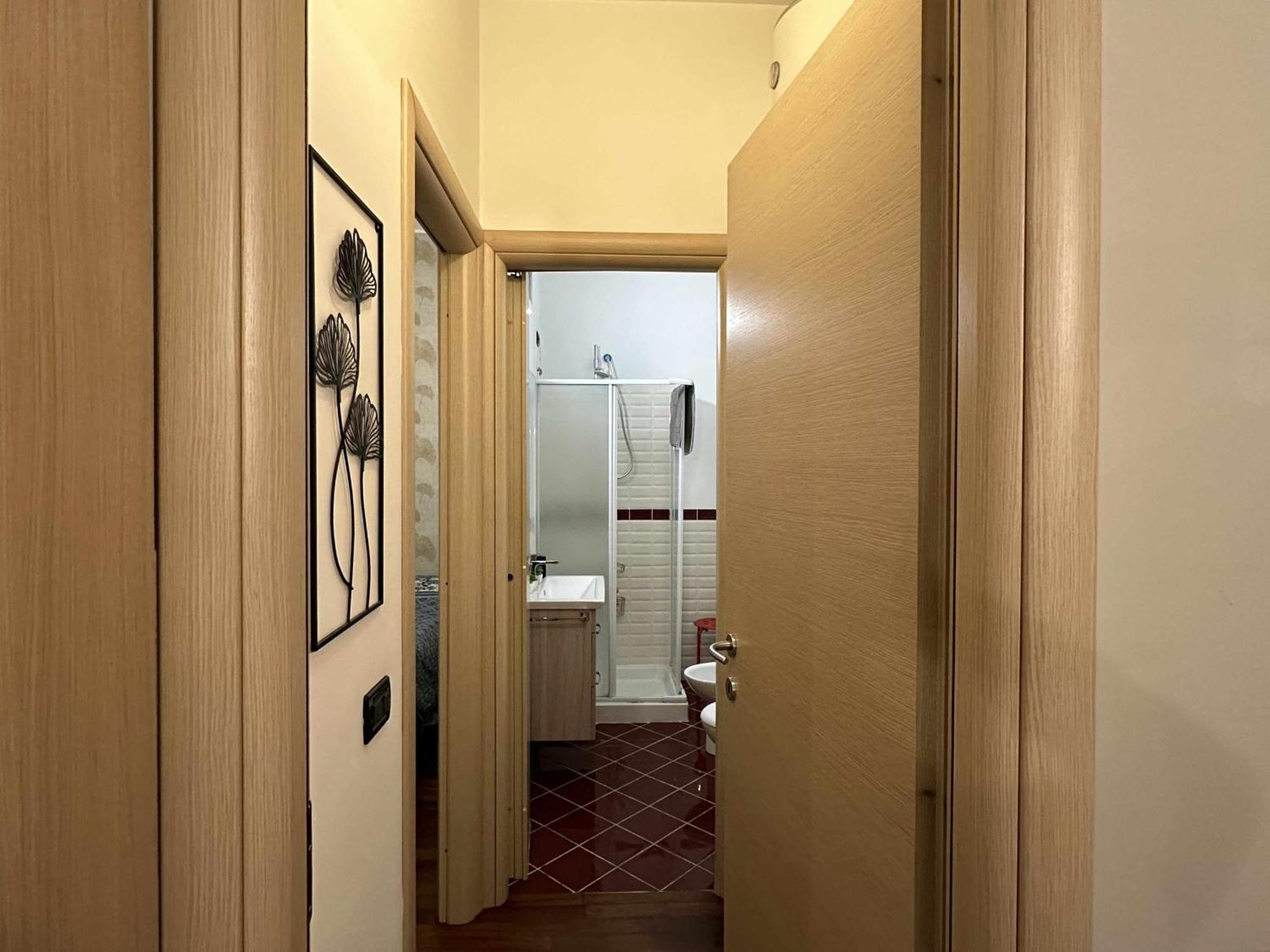 Casa Bullona Bilocale Tranquillo Ottima Posizione Apartment *