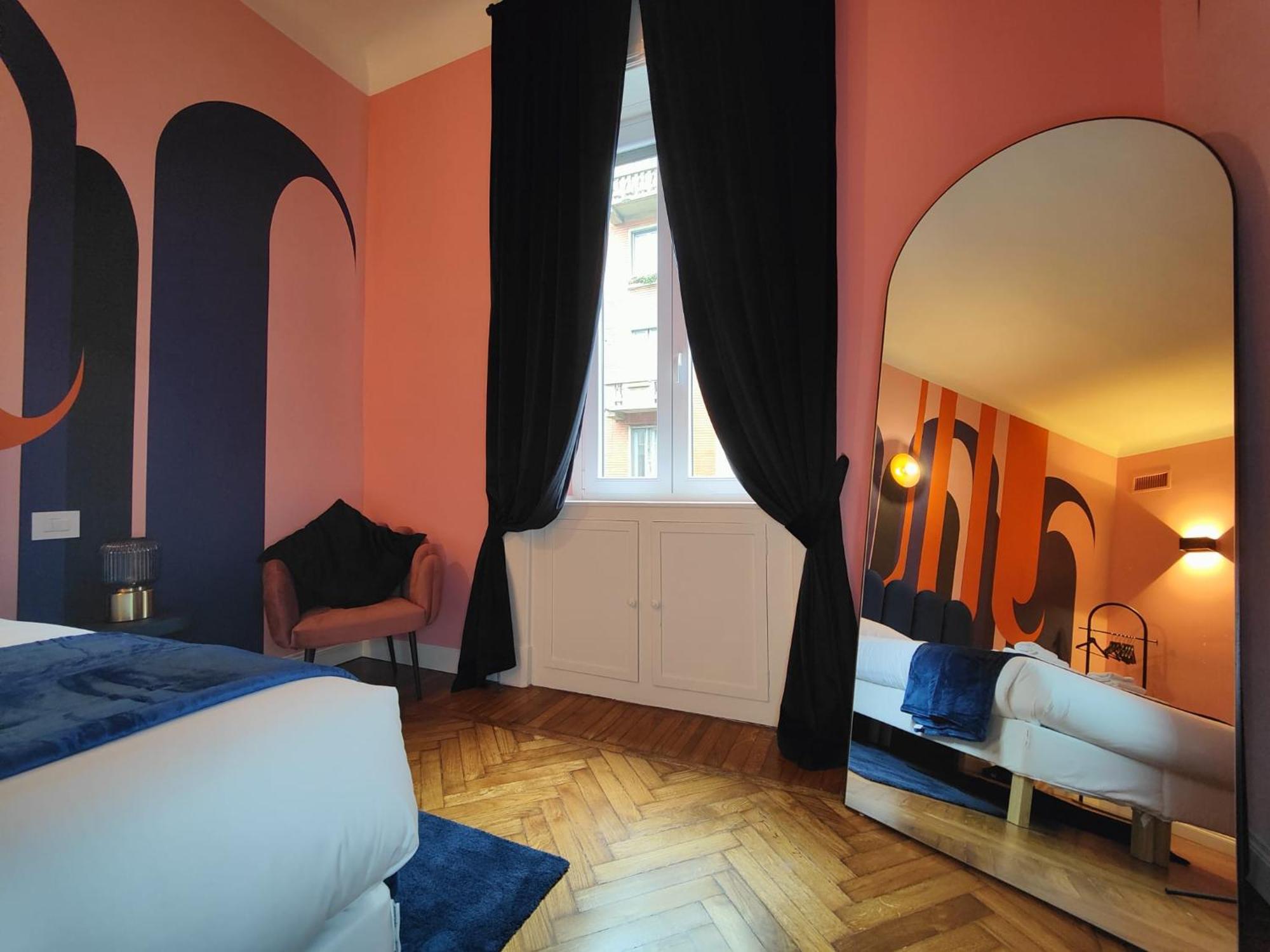 Luxury 2 Bedrooms And 2 Baths In Downtown With Ac, Wifi, Subway Aiport Conneted