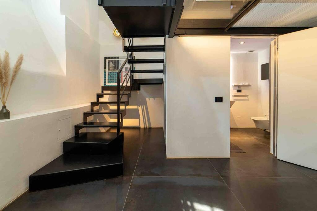 Prestigioso Loft In San Babila A 5 Min. Dal Duomo Milano