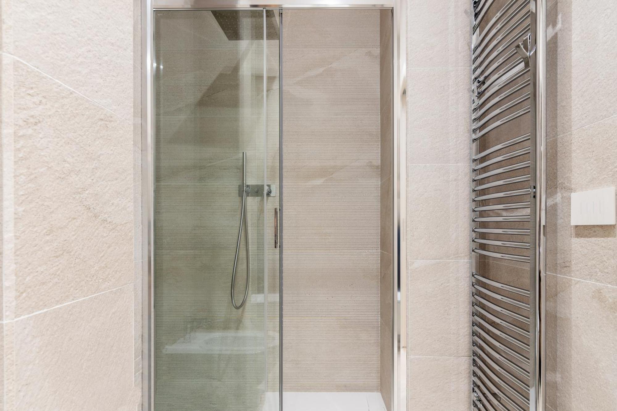 Appartamento Splendido Trilocale A Milano: Comfort E Stile *