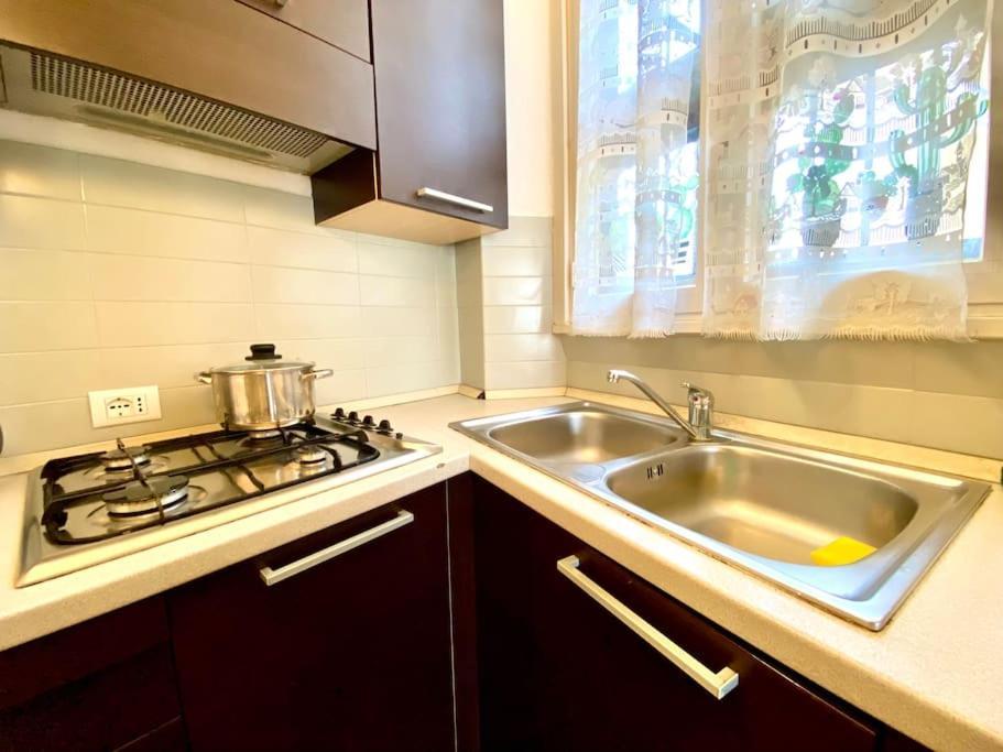 Apartment • Cozy House • 10 Min Rho Fiera Milan