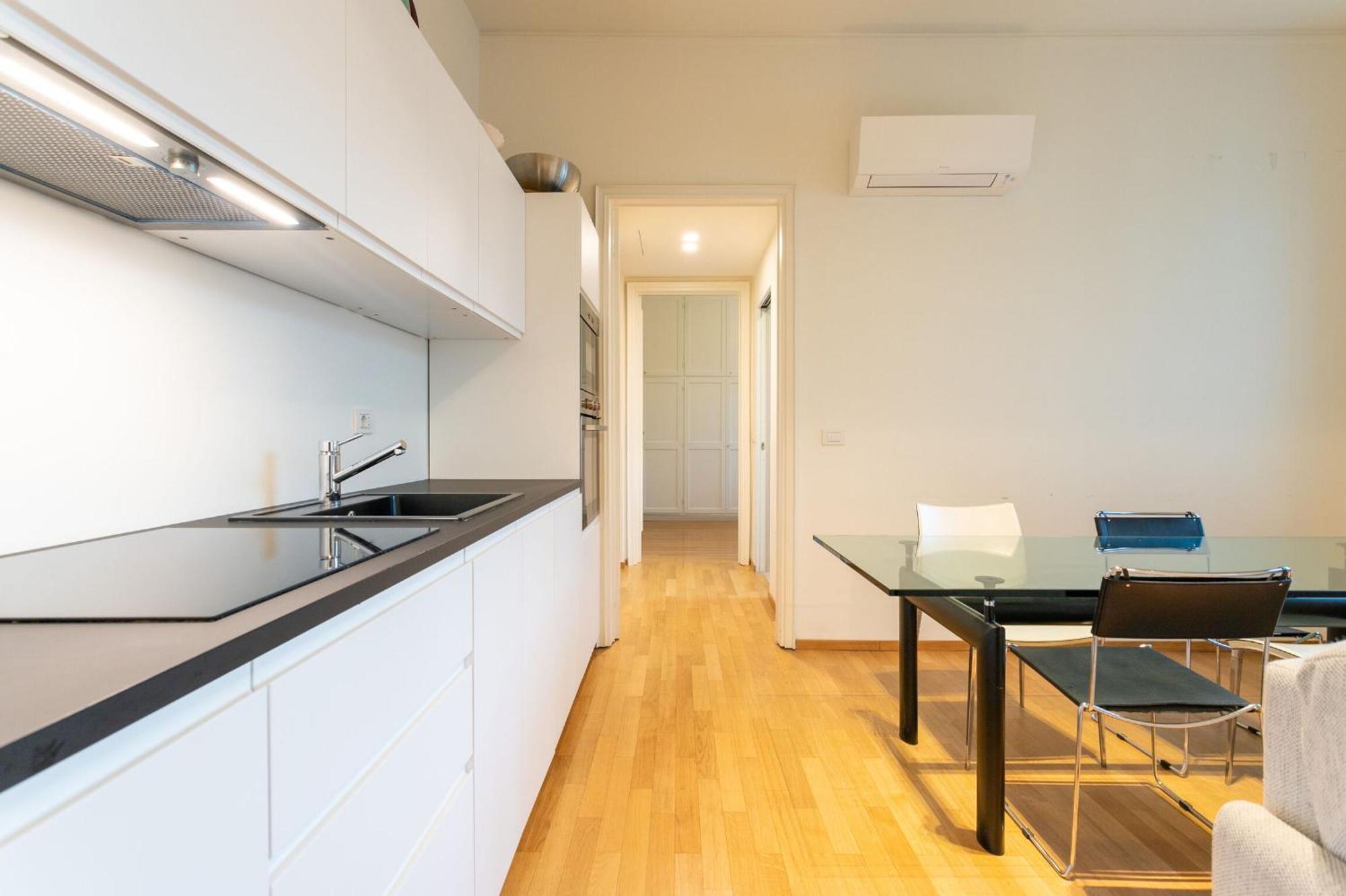 Serra 2br With Terrace By Halldis Lejlighed Milano