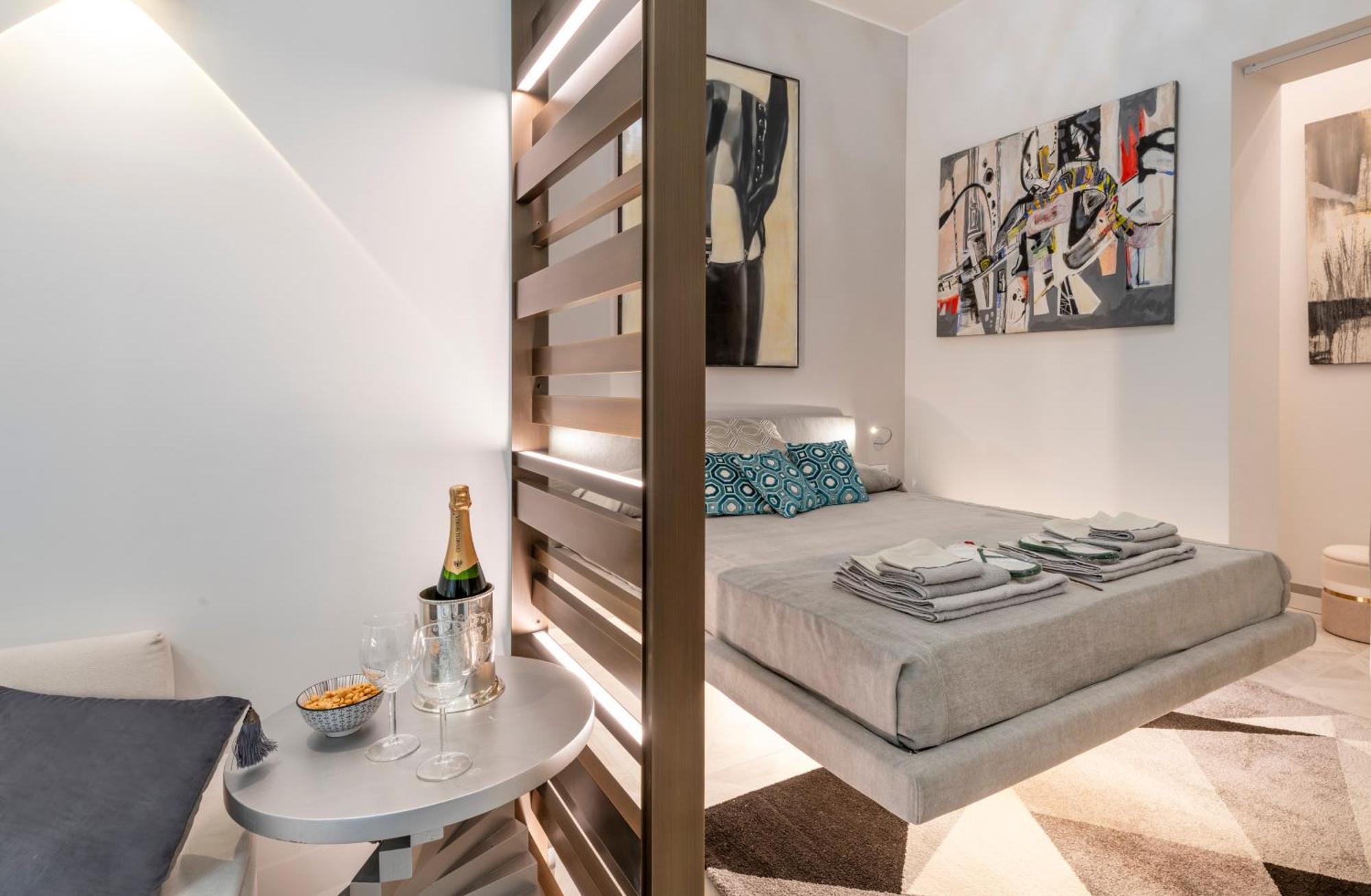 Falcone, 5 - Downtown Appartamento