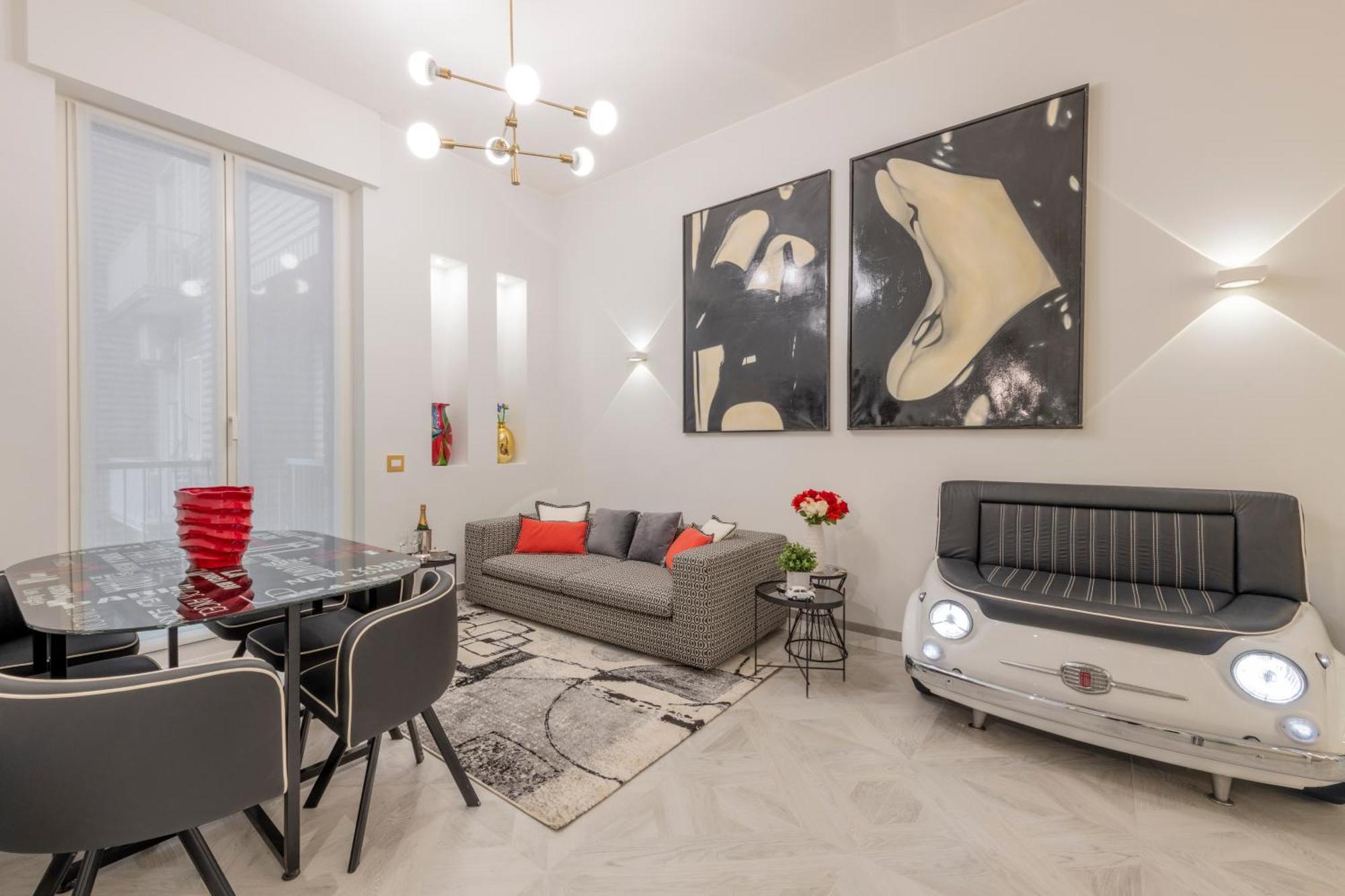 Falcone, 5 - Downtown * Milano