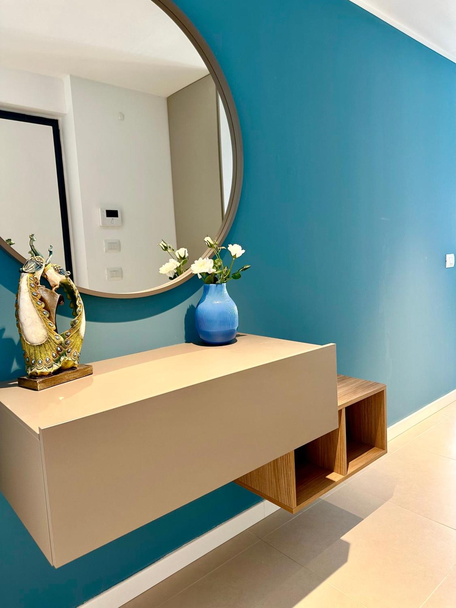 Casa Bianca - Metro E Stazione Sotto Casa Milaan