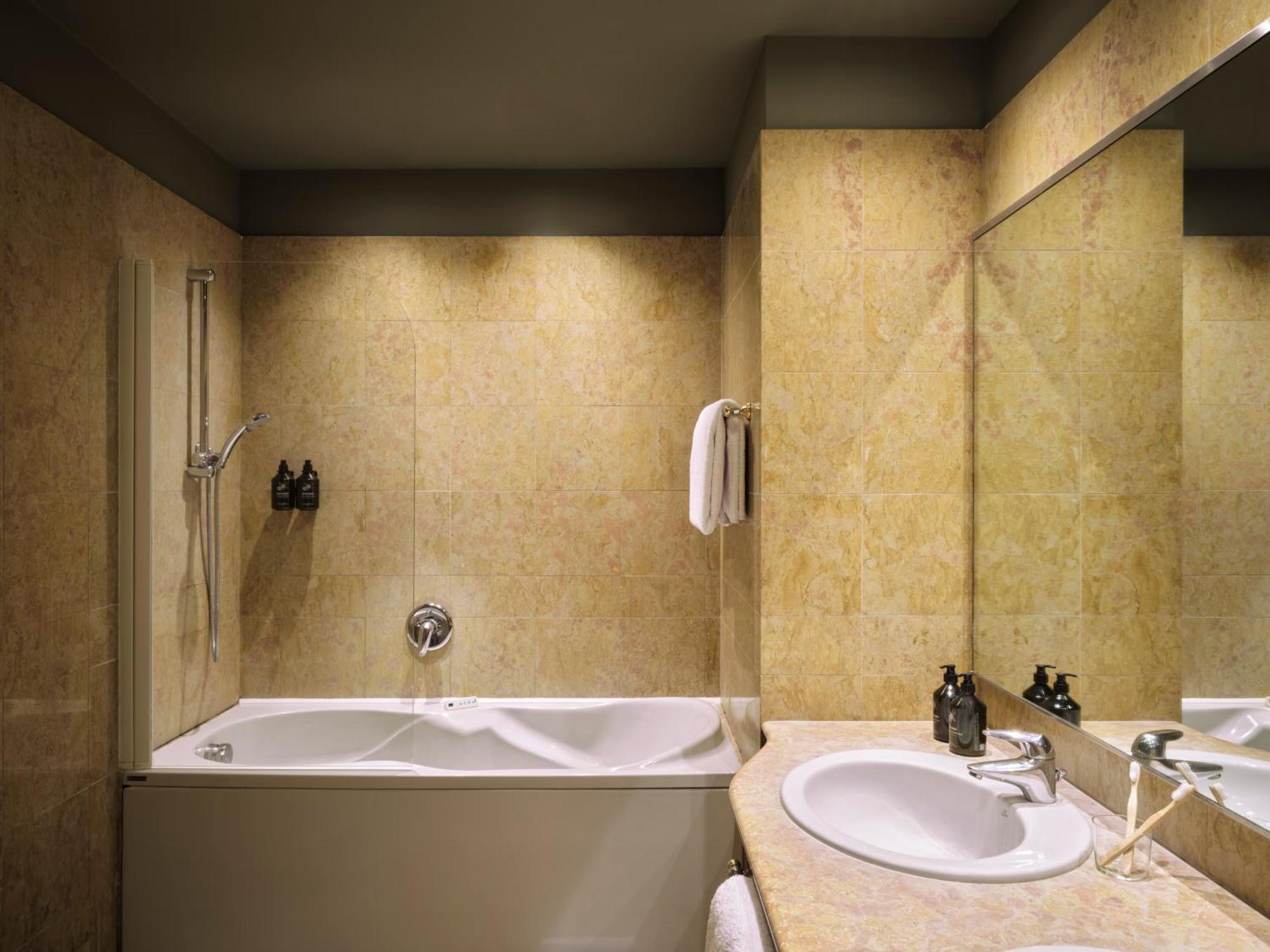 Hotel Max Brown Missori, Part Of Sircle Collection Mailand
