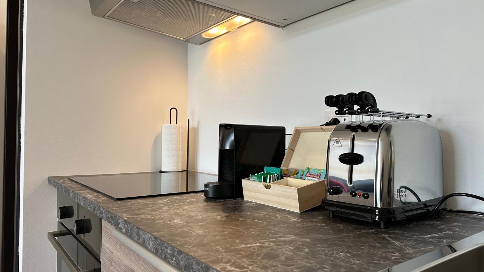 Apartment Caseospitali - Casa Navigli Watt, Vicino Al Naviglio, Originale E Luminoso Bilocale Per 4 Con Tutti I Comfort Milan