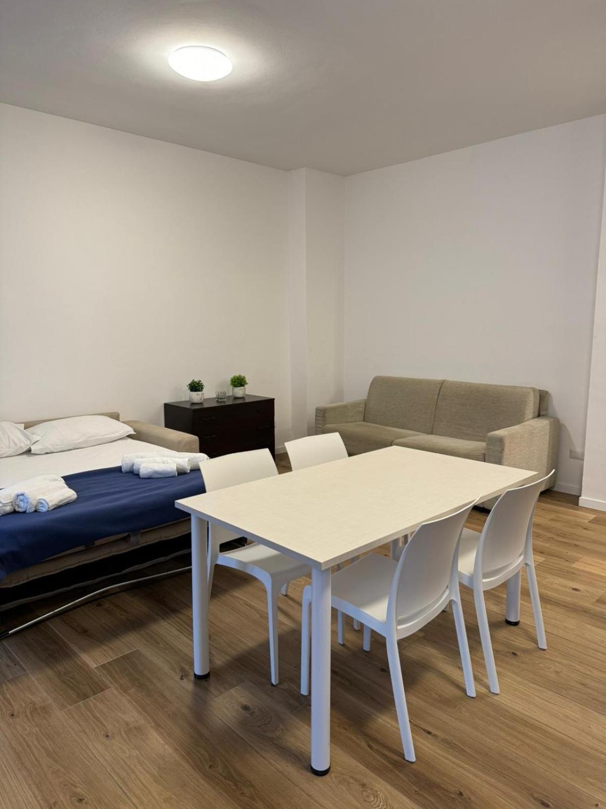 Apartment 15min Metro Duomo - Rho Fiera - Skyscraper Kitchen