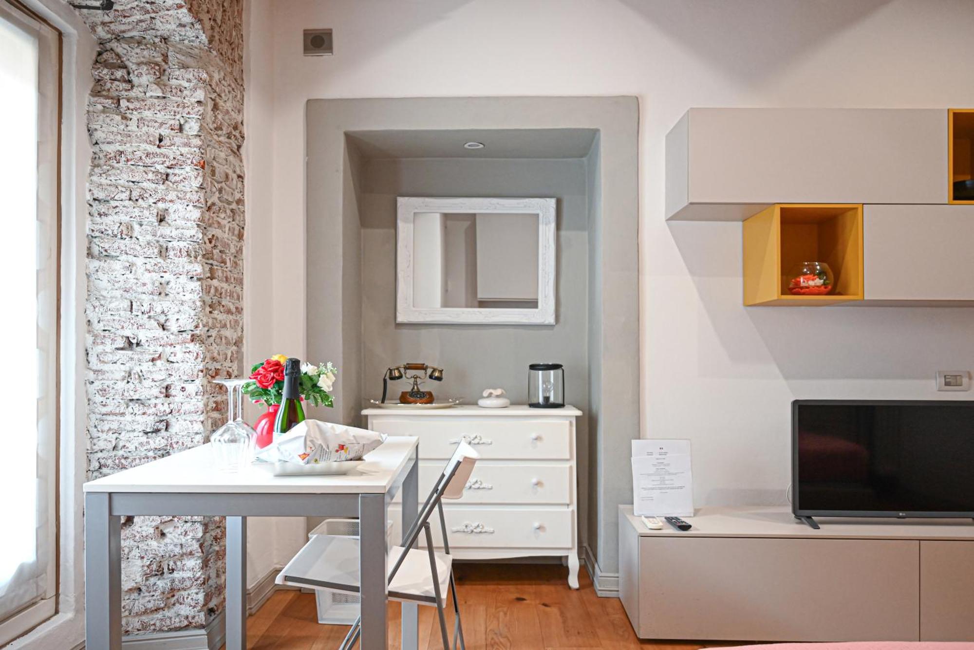 Lejlighed Milano Suite Home