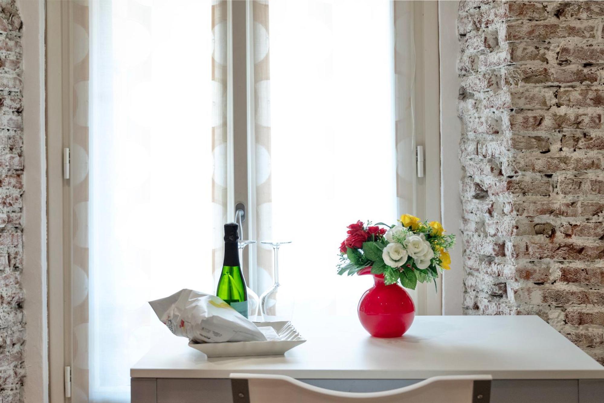 Milano Suite Home