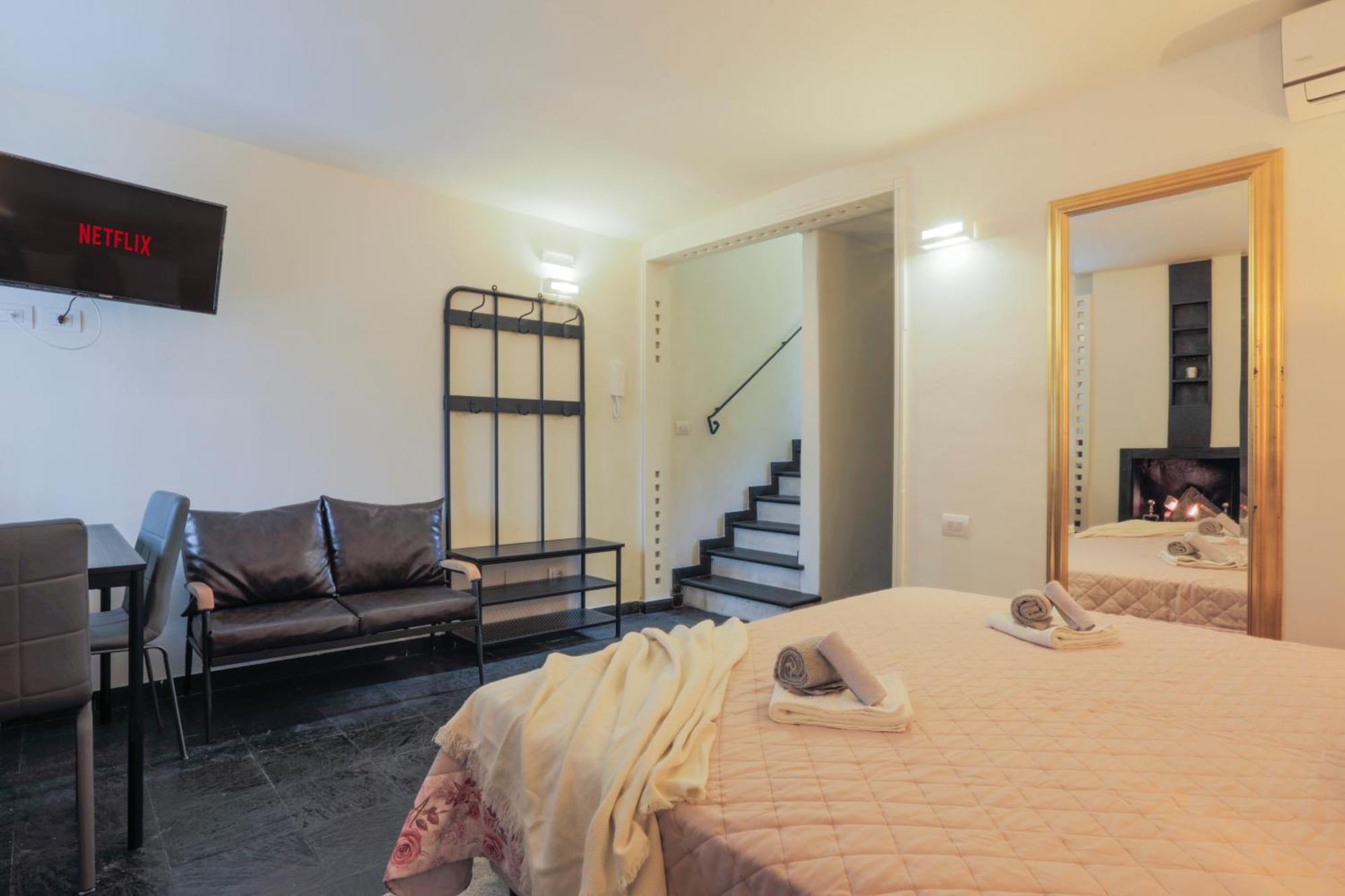 Aparthotel Fiera Milano-city Life Free Parking Anglia' S Bridge Milano